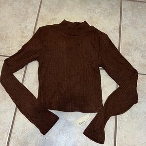 OGL BROWN RIBBED LONG SLEEVE CROP